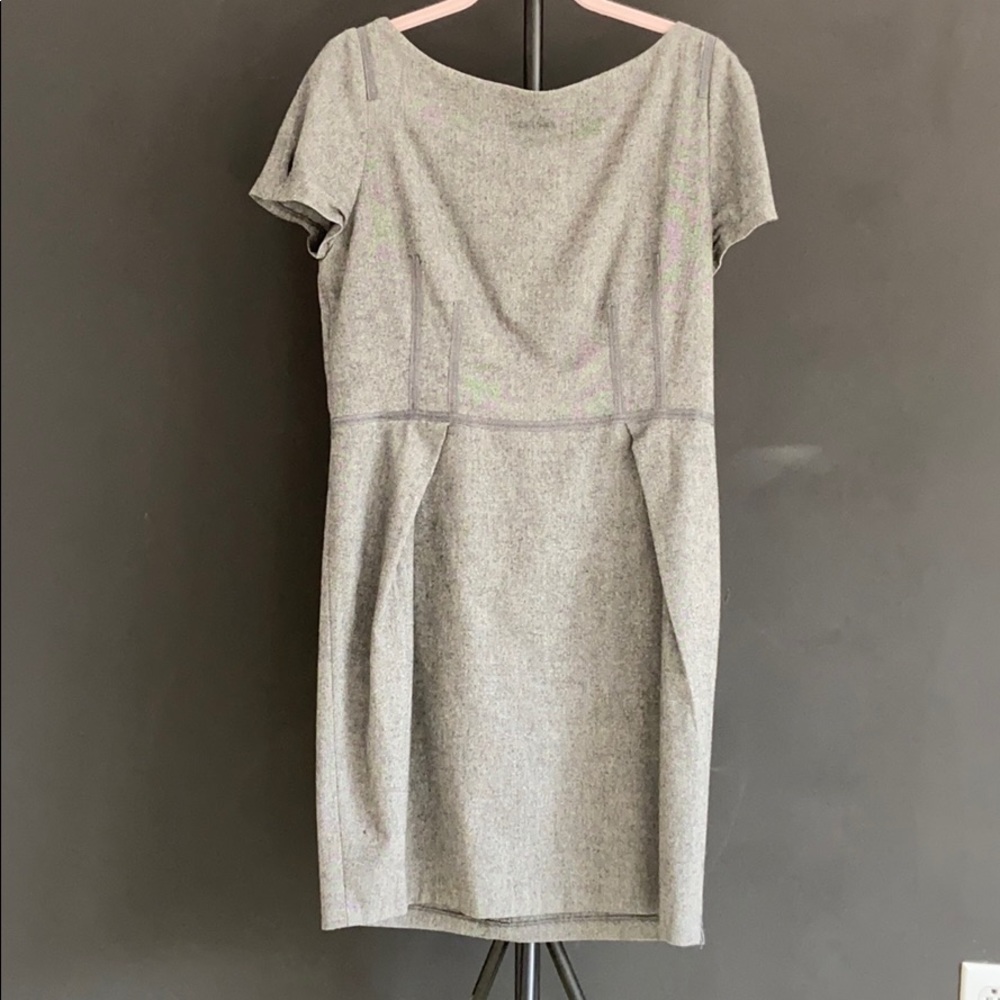 Zara Basic Grey Dress With Crimps At Sleeves